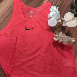 💟Nike cropTop